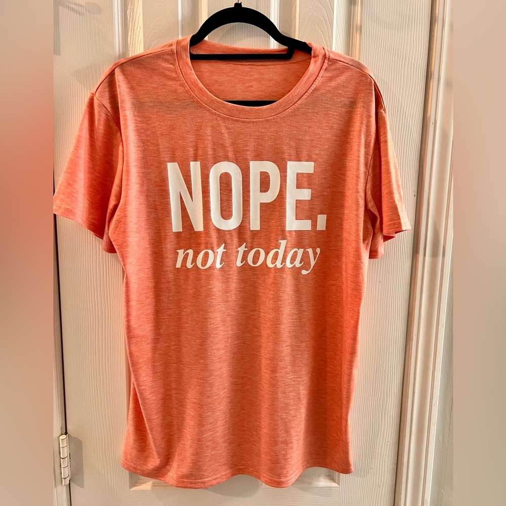 Woman’s Graphic Coral Cotton Blend Top